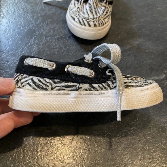 Girls baby Sperry Top-Sider Bahama black white striped sequins shoes size 5 - Picture 8 of 12